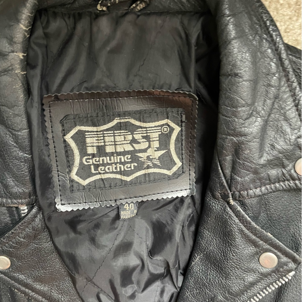Vintage Genuine Leather - Picture 4 of 10